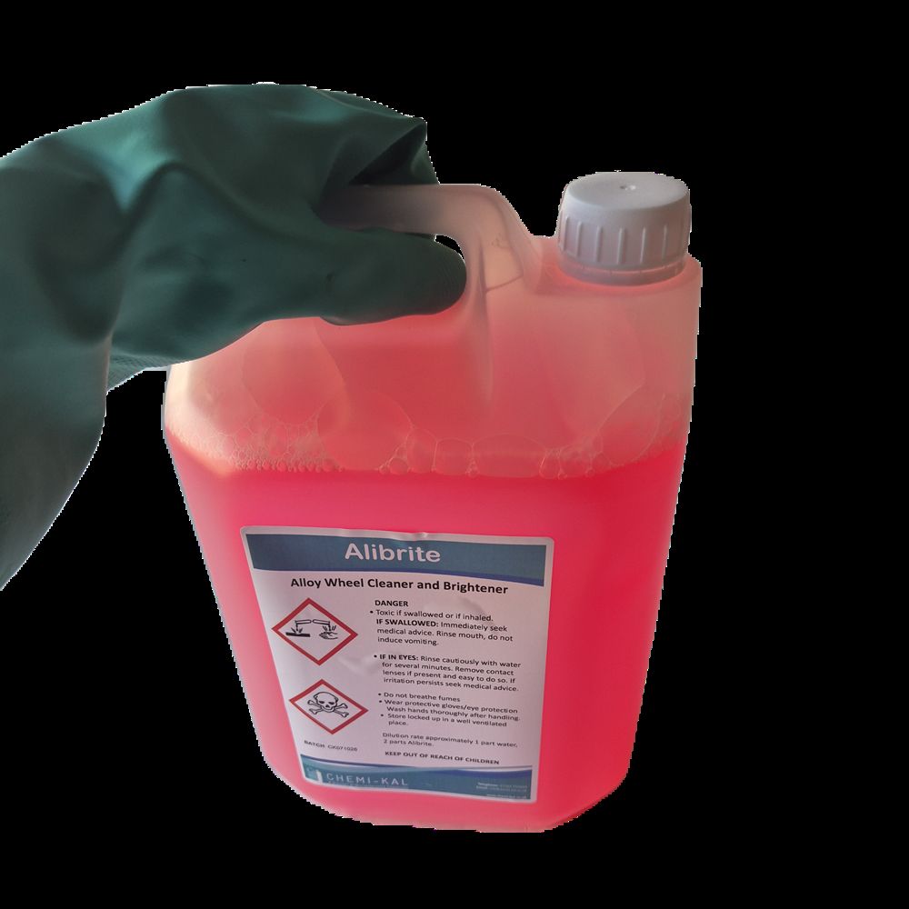 for cleaning and brightening alloy wheels